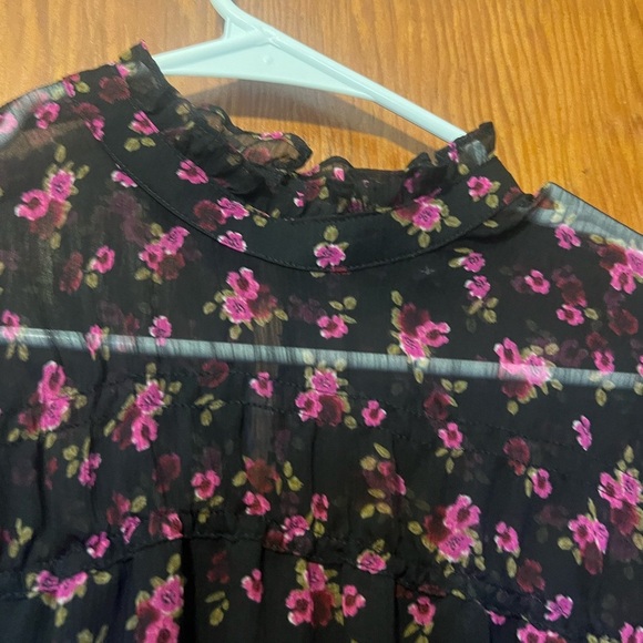 Express Women’s Floral Black and Pink Sheer Long Sleeve Blouse Small - Picture 3 of 6